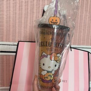 BRAND NEW IN BOX! Hello Kitty Halloween Tumbler Cup